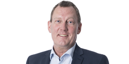 Jesper Vernegaard, Vicedirektør i Djurslands Bank. 